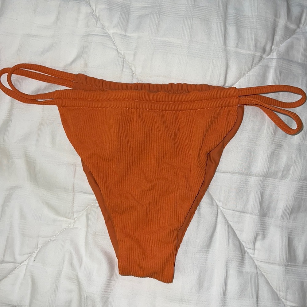 Tai Swim Joelle